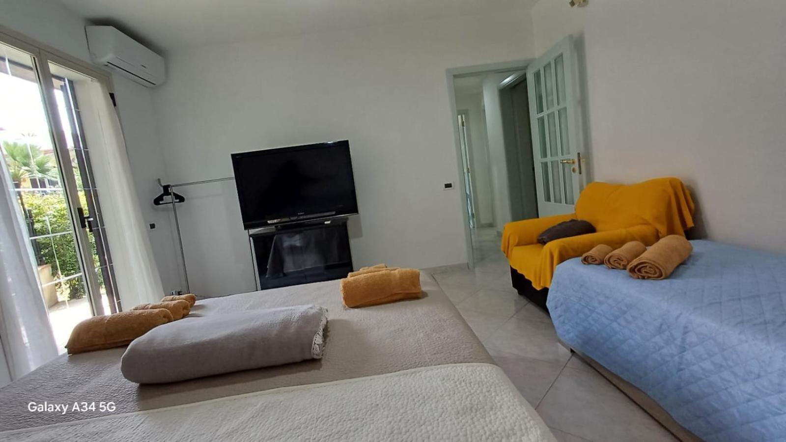 Casa Vacanze Aml Mascali Exterior foto